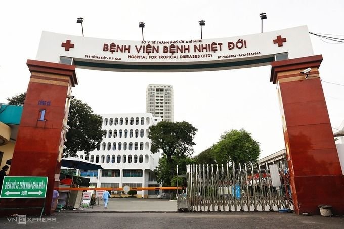 22 employees of Ho Chi Minh City Tropical Diseases Hospital are suspected of having Covid-19
