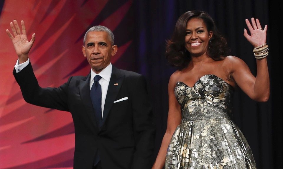 Obama and his wife signed a record $60 million contract to write their memoirs